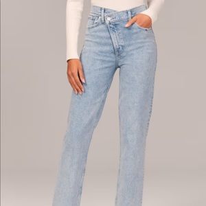 Abercrombie Criss-Cross Jeans Size 25